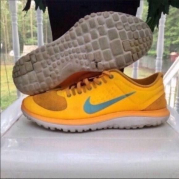 Nike FS Lite Running Shoes Yellow - Picture 14 of 15